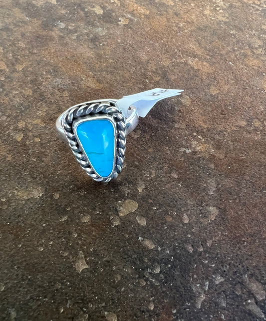 Sterling silver ring with Mine 8 turquoise stone (size 7.25)